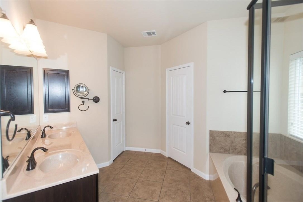 1902 Laminar Creek Rd - Photo 17