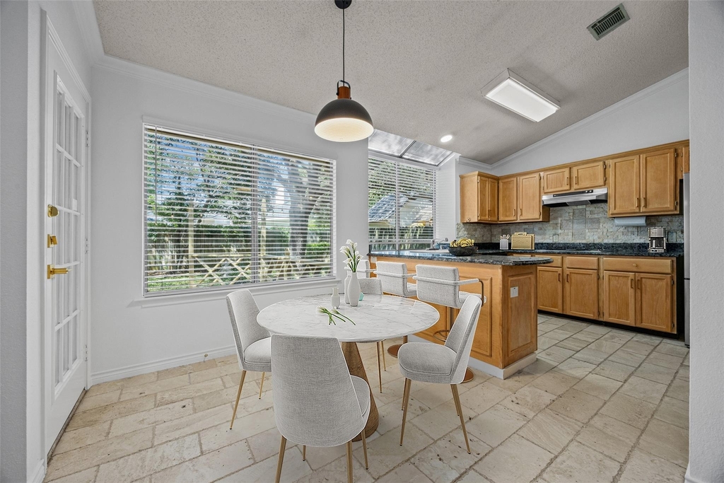 8417 Cornerwood Dr - Photo 33