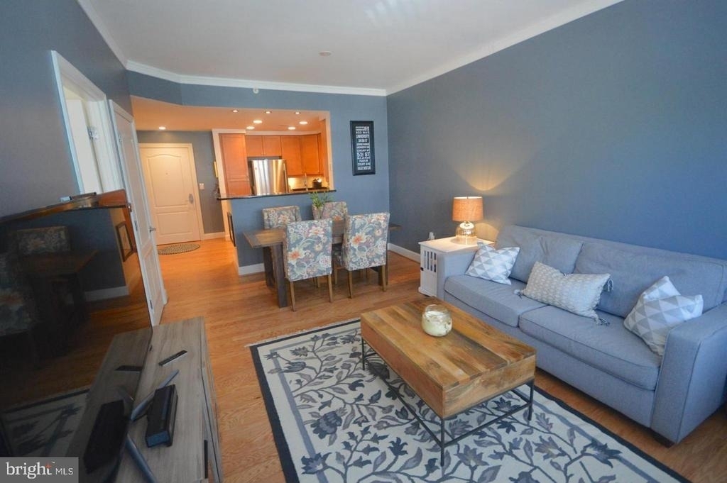 1111 11th Street Nw - Photo 4