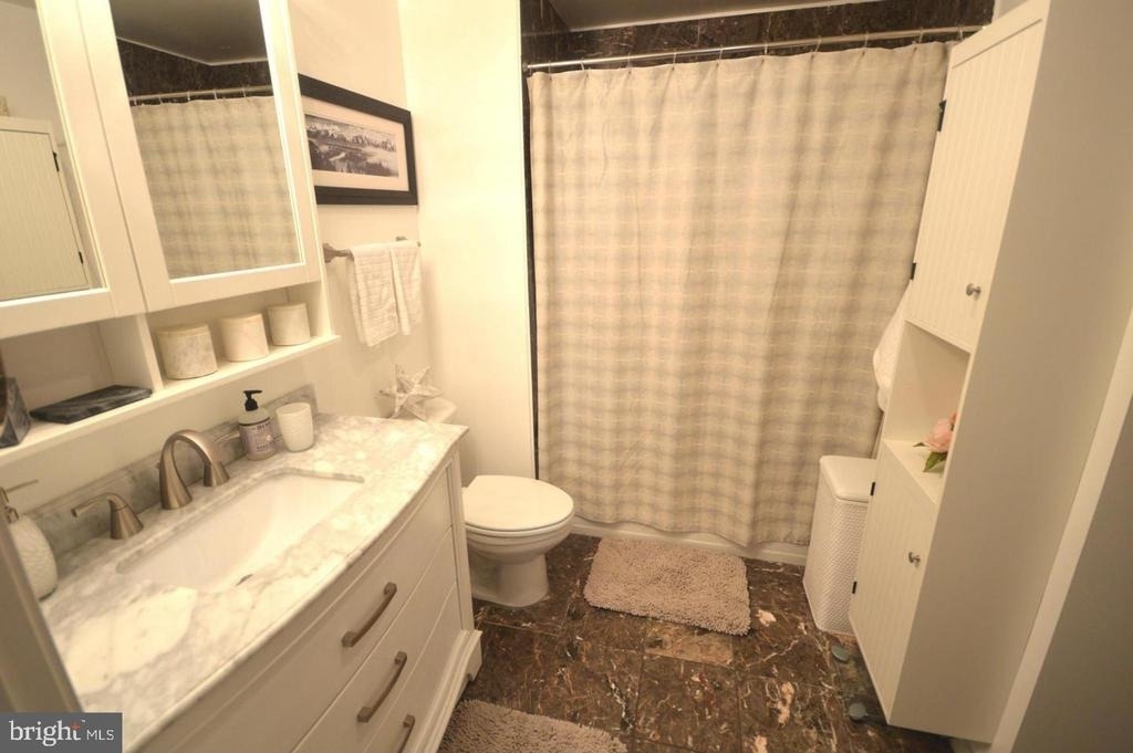 1111 11th Street Nw - Photo 12