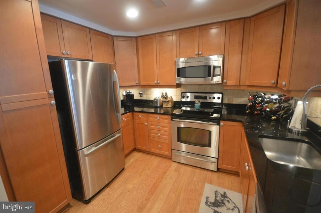 1111 11th Street Nw - Photo 8