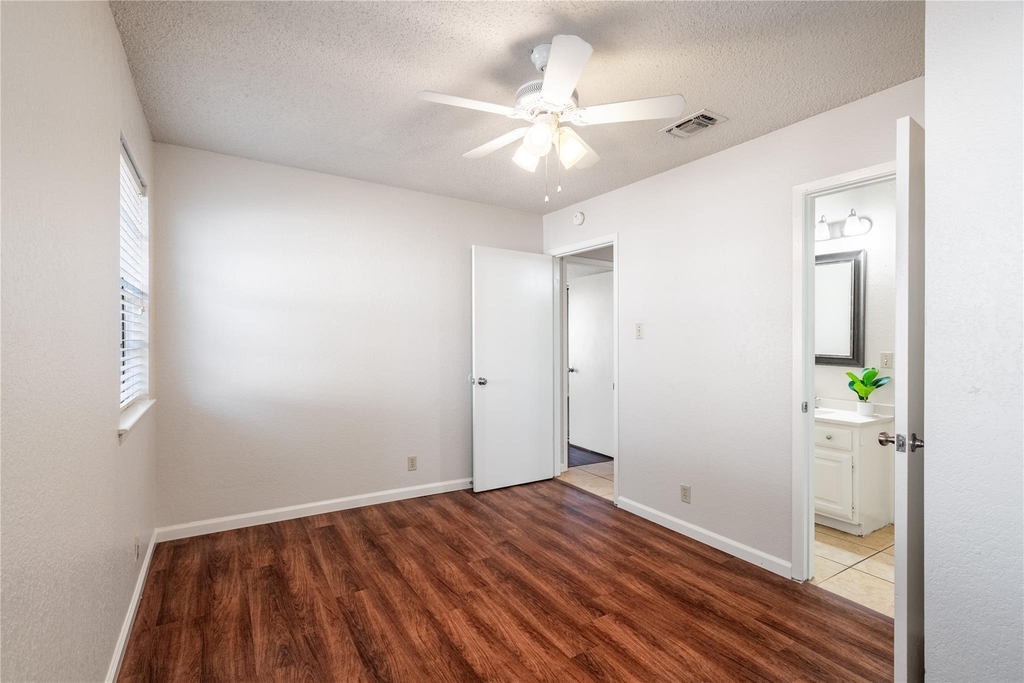 3800 Foust Trl - Photo 10