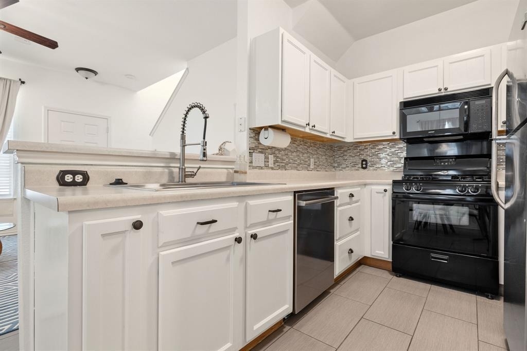 14525 Harris Ridge Blvd - Photo 6