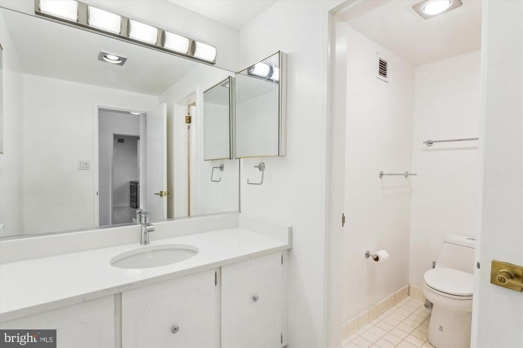 2555 Pennsylvania Avenue Nw - Photo 21