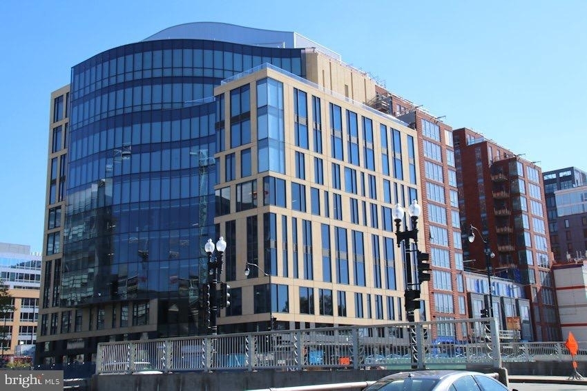 1211 Van Street Se - Photo 0