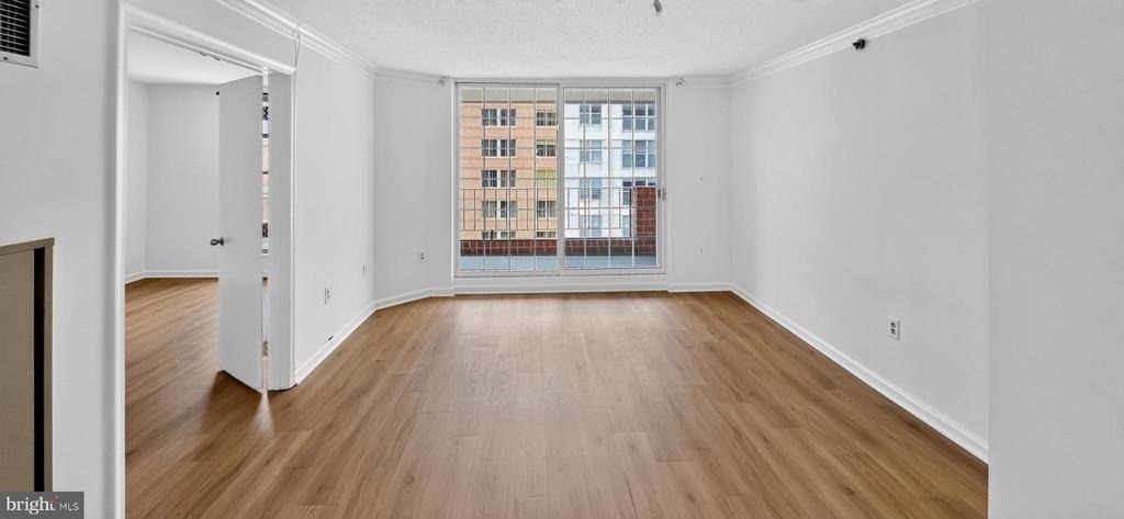 1230 23rd Street Nw - Photo 11