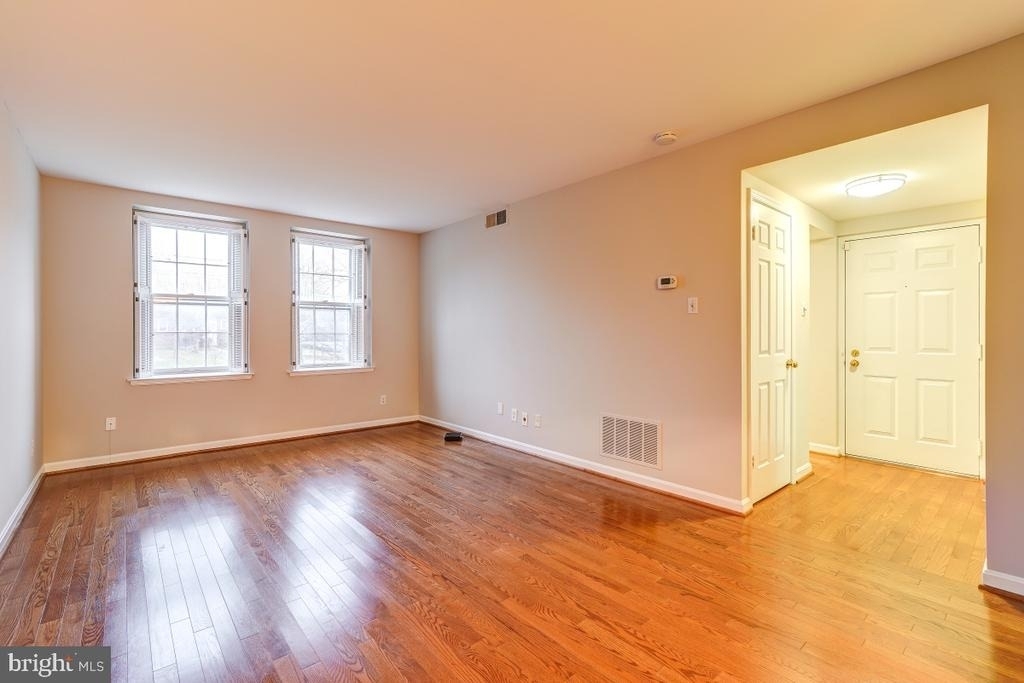 3855 Rodman Street Nw - Photo 14