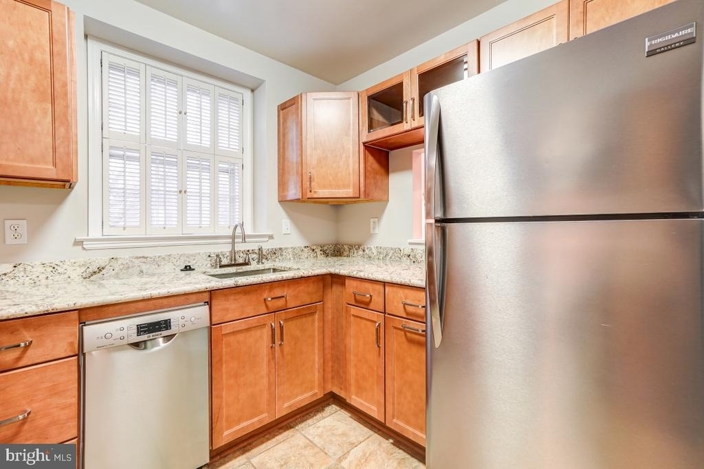 3855 Rodman Street Nw - Photo 7