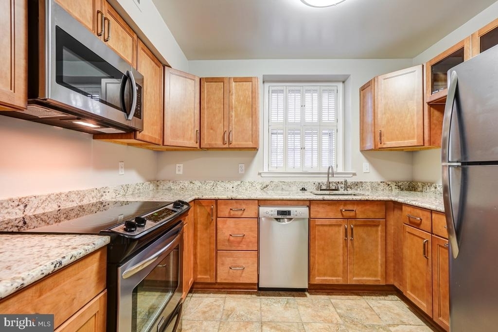 3855 Rodman Street Nw - Photo 5