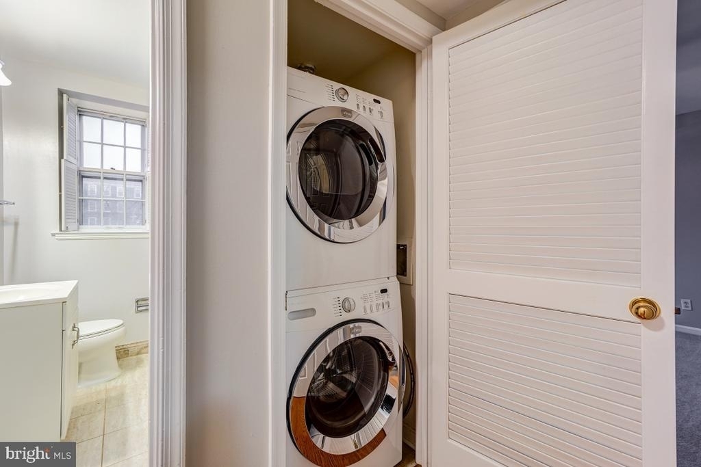 3855 Rodman Street Nw - Photo 28