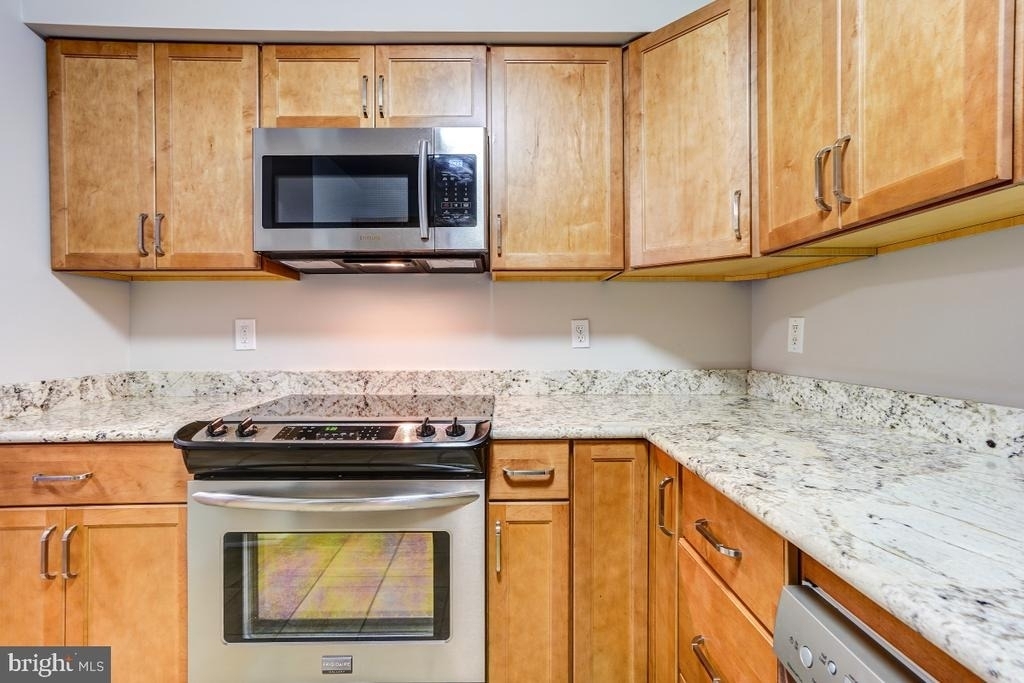 3855 Rodman Street Nw - Photo 10