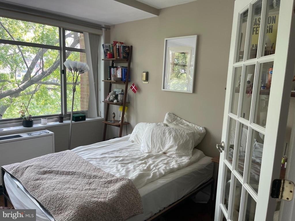 940 25th Street Nw - Photo 18