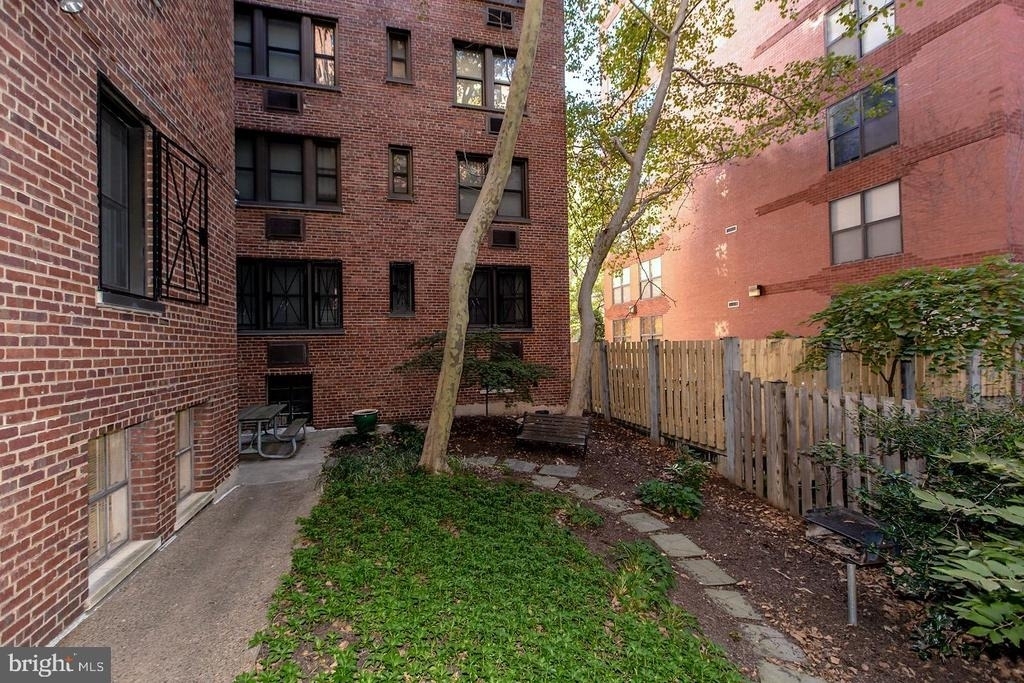 1010 25th Street Nw - Photo 36