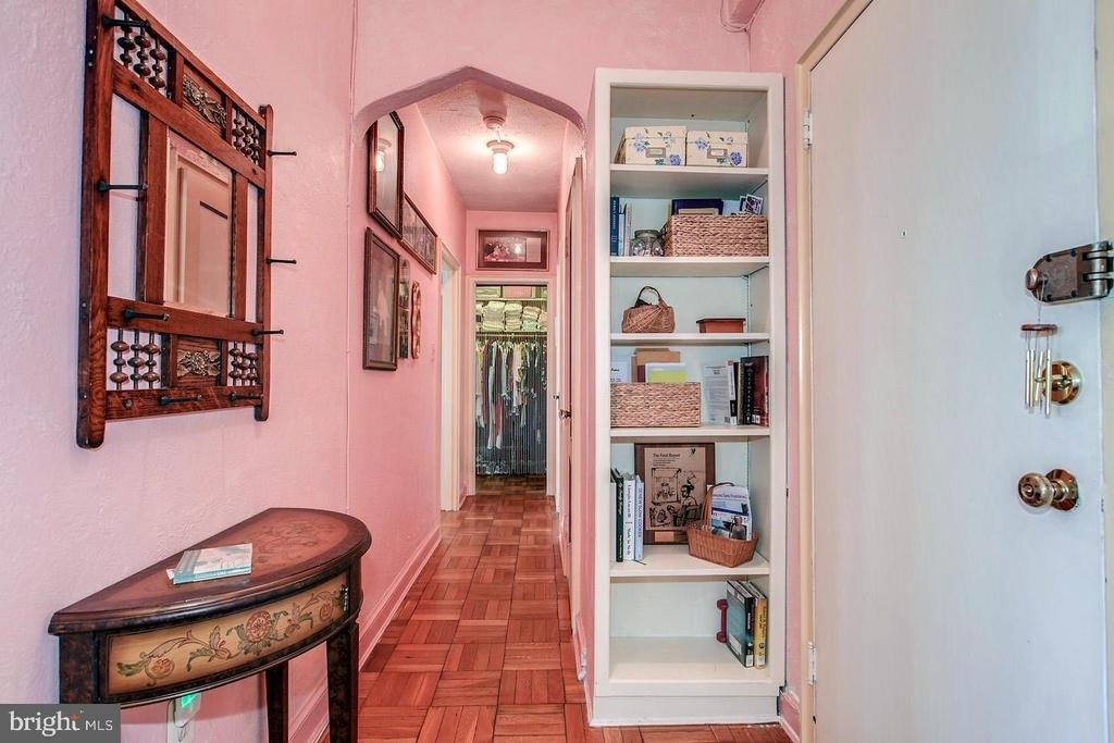 1010 25th Street Nw - Photo 7