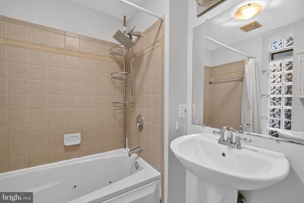 1427 Chapin Street Nw - Photo 15