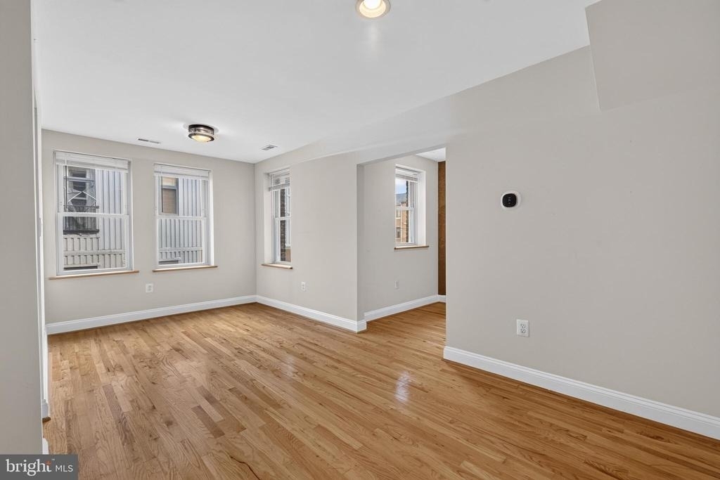 1427 Chapin Street Nw - Photo 5