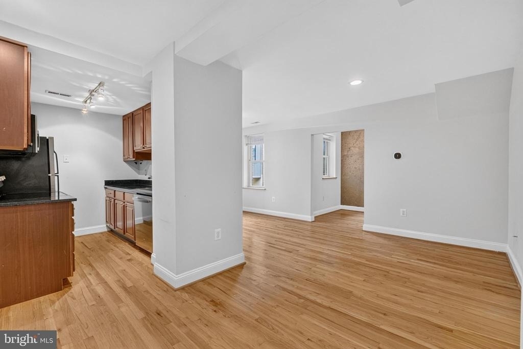 1427 Chapin Street Nw - Photo 4