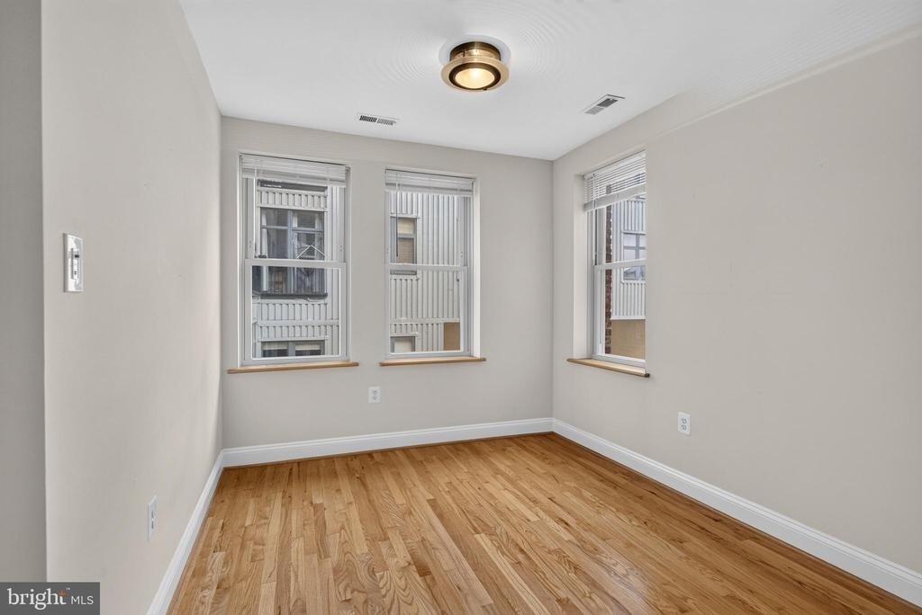 1427 Chapin Street Nw - Photo 7