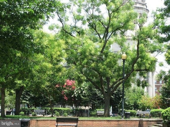 1669 Columbia Road Nw - Photo 18