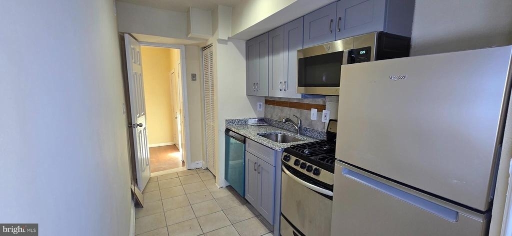 1255 Meigs Place Ne - Photo 9