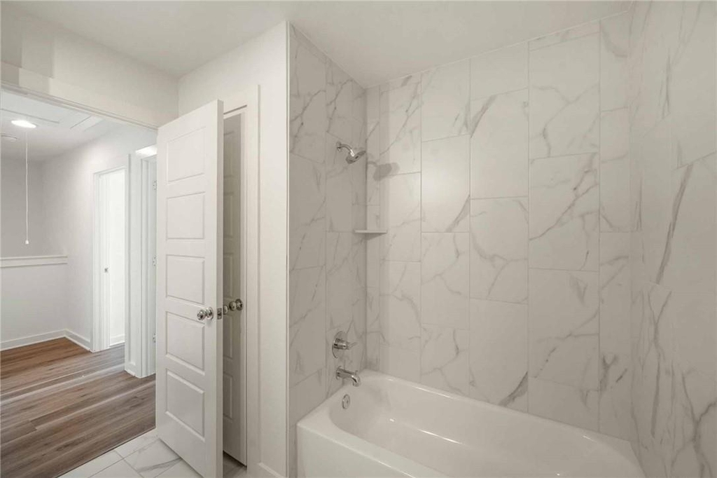 5160 N Aw Grimes Blvd - Photo 19