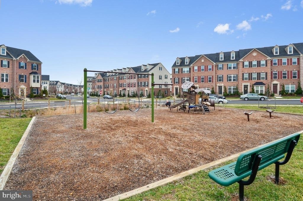 3650 Wright Terrace Ne - Photo 25