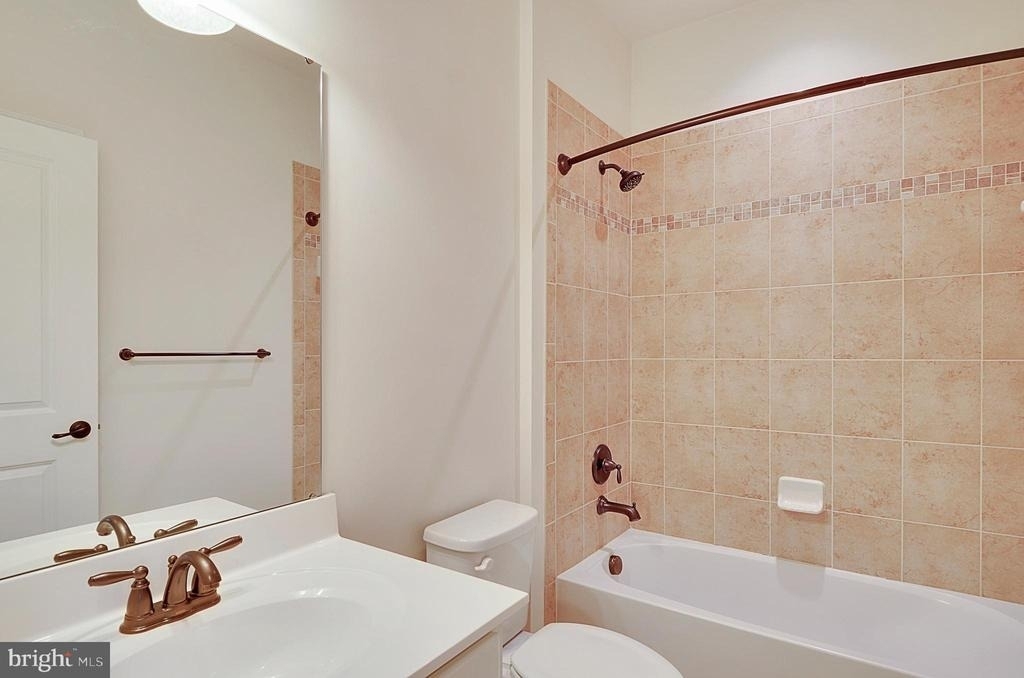 3650 Wright Terrace Ne - Photo 13