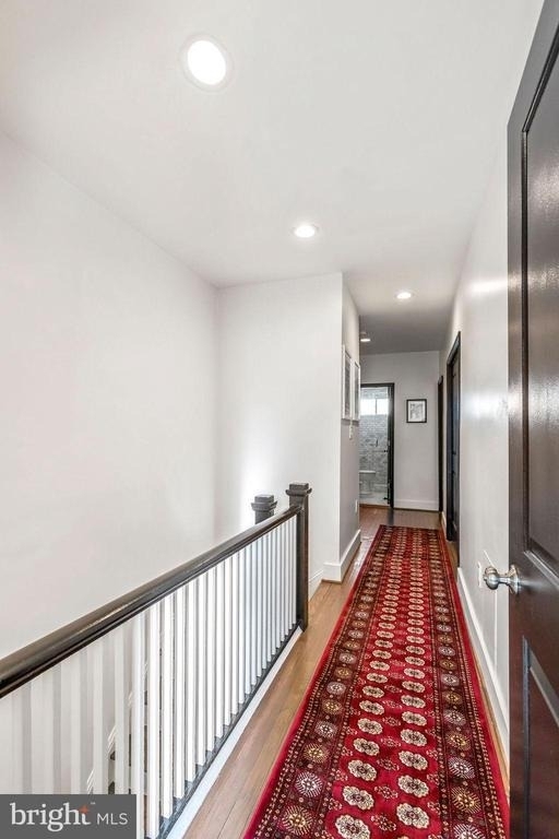 318 Todd Place Ne - Photo 17