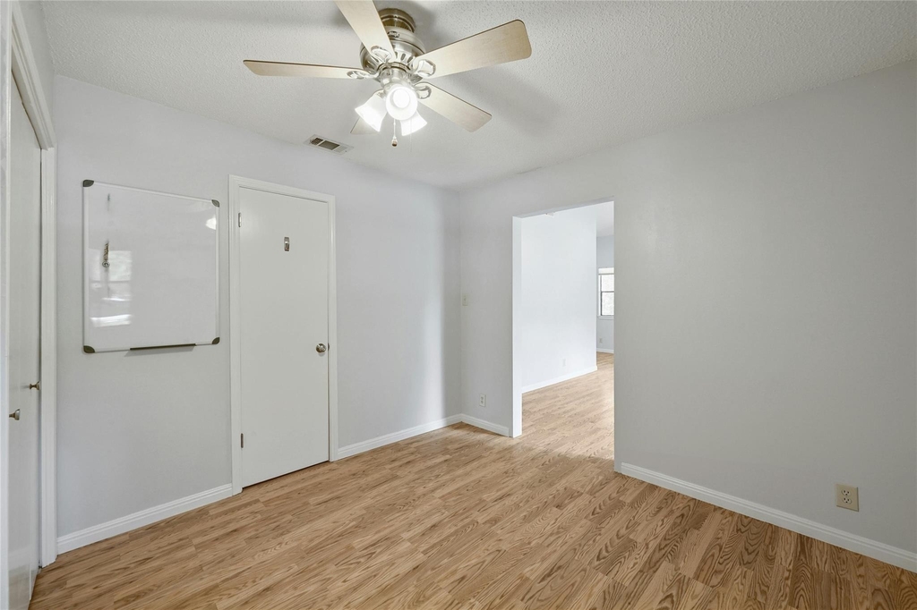 9226 Jollyville Rd - Photo 13