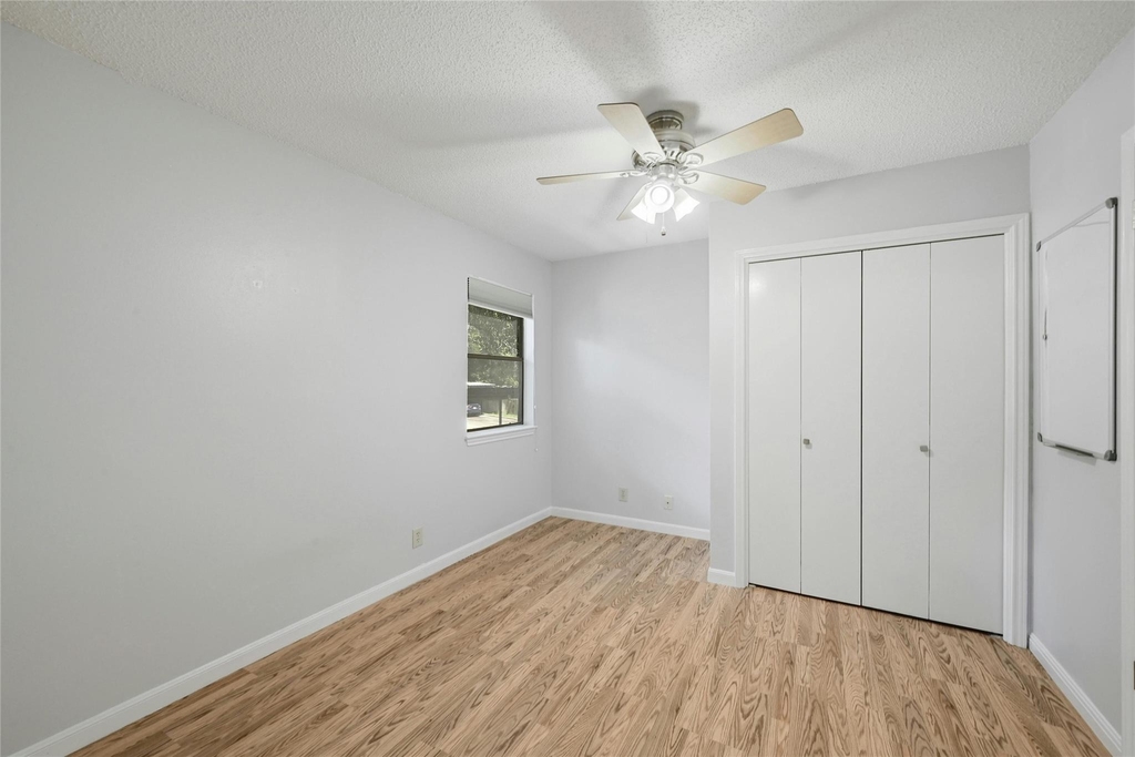 9226 Jollyville Rd - Photo 12
