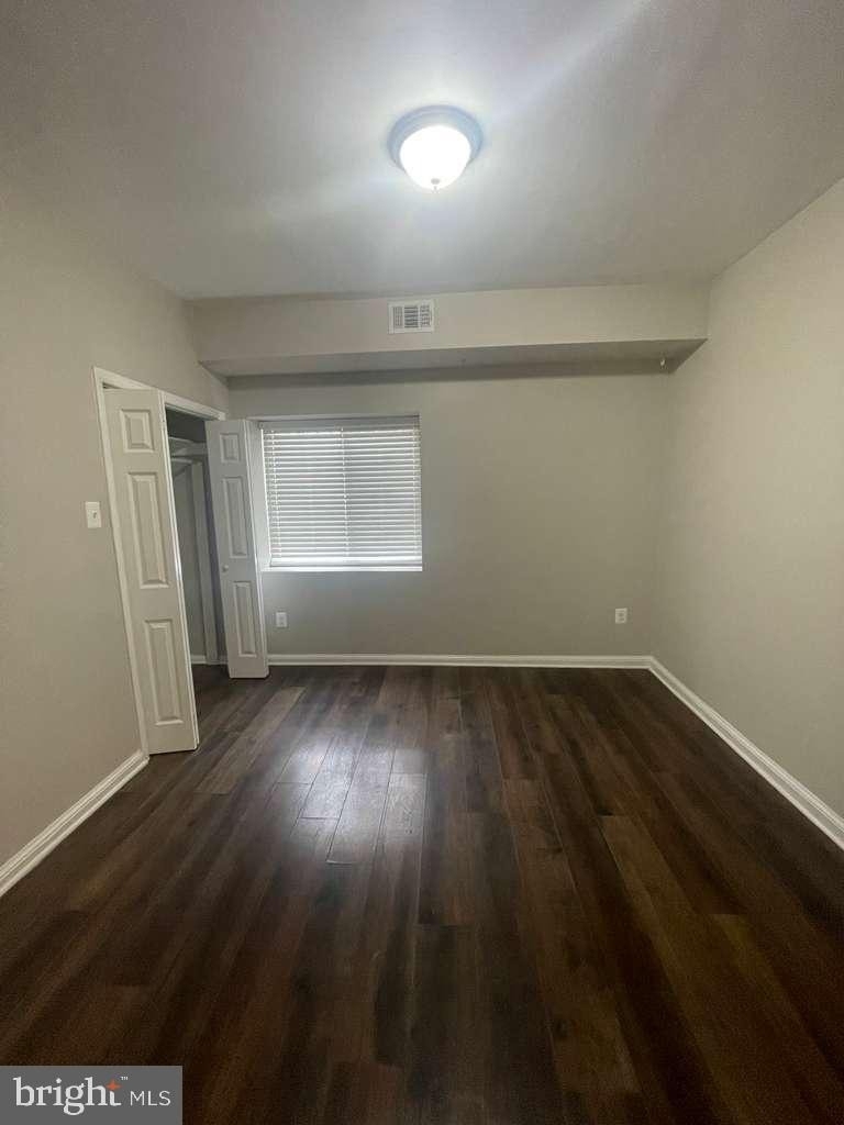 2830 R Street Se - Photo 4