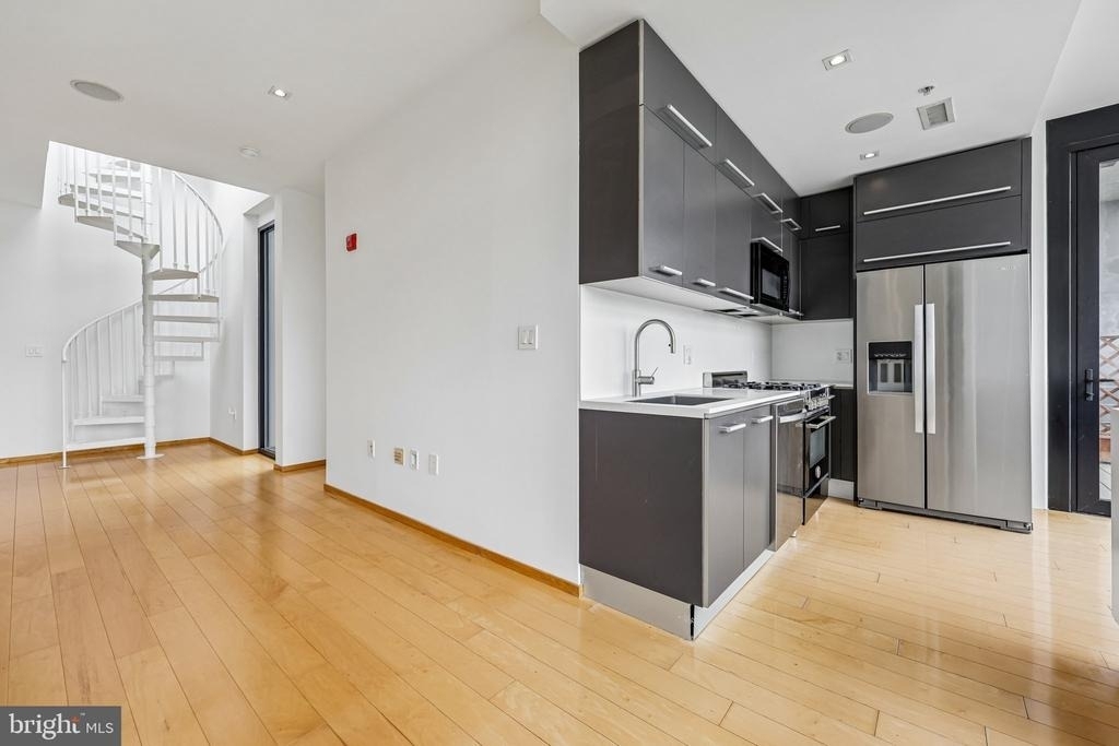 2250 11th Street Nw - Photo 13