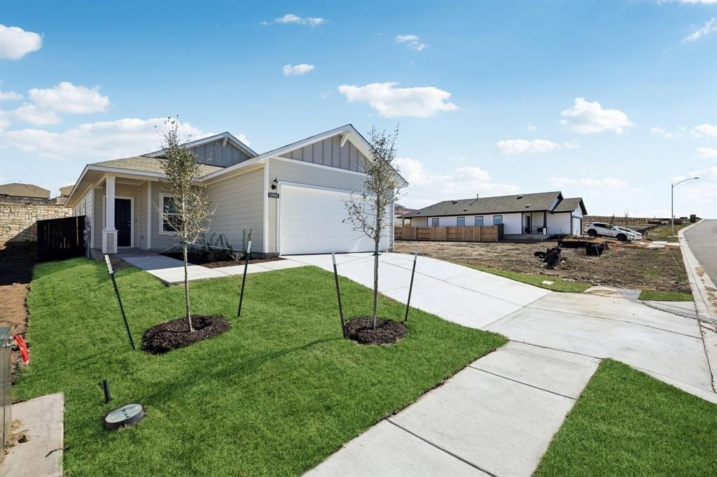 11905 Murano Dr - Photo 1