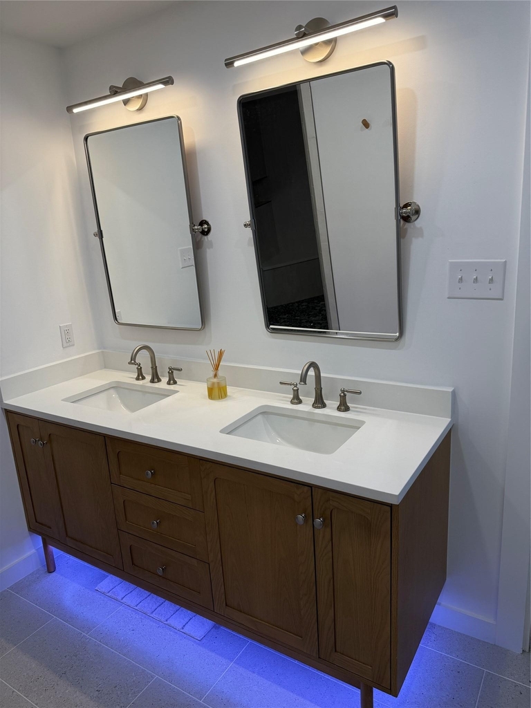 9703 Willers Way - Photo 16