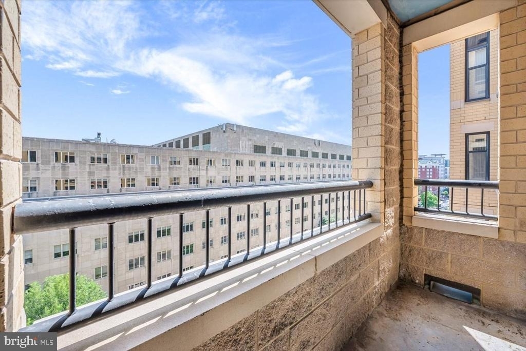 400 Massachusetts Avenue Nw - Photo 17