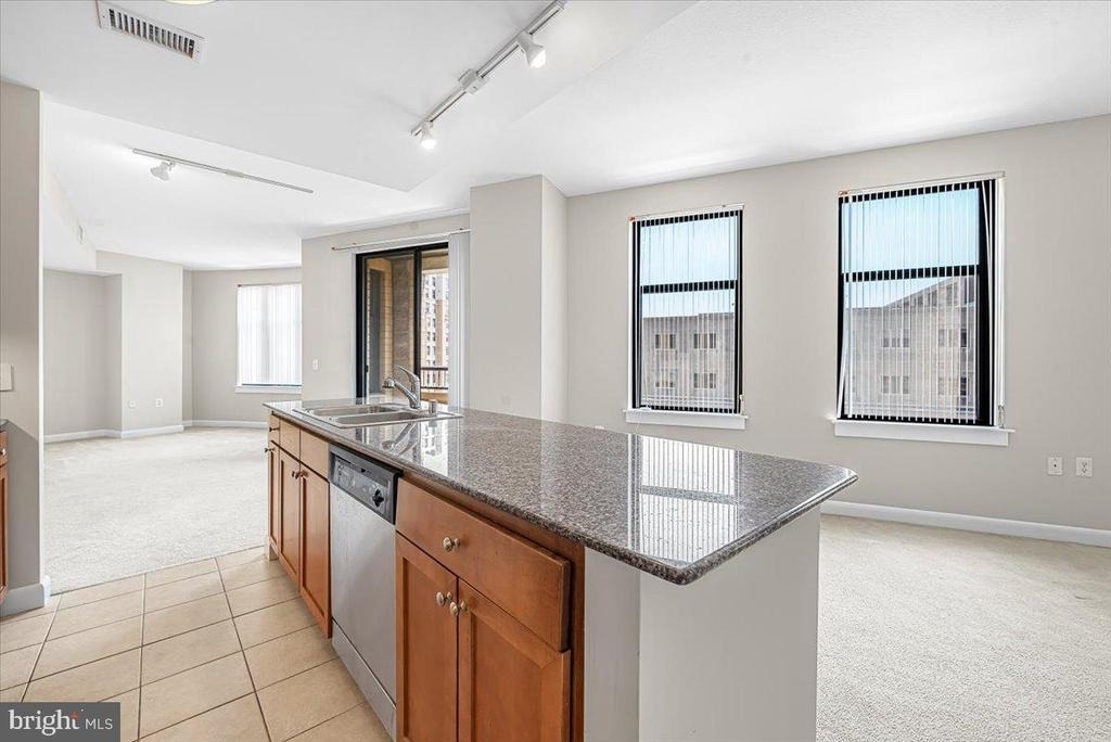 400 Massachusetts Avenue Nw - Photo 12