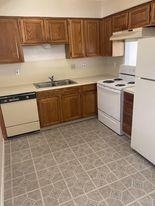 139 Elm Dr - Photo 2