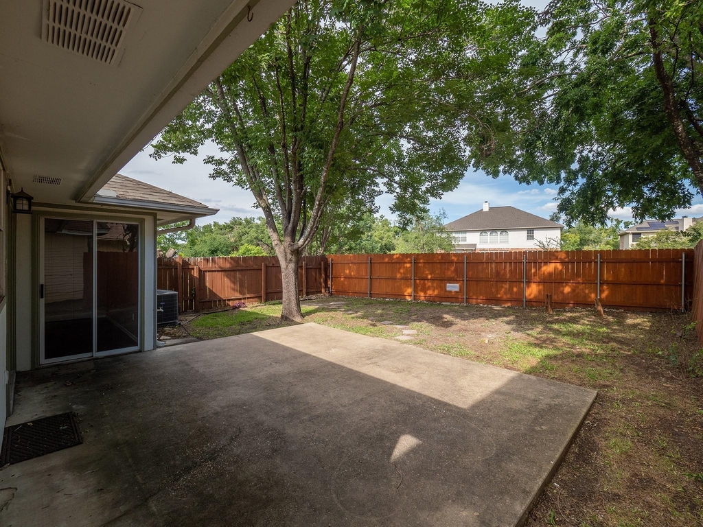 16829 Whitebrush Loop - Photo 10