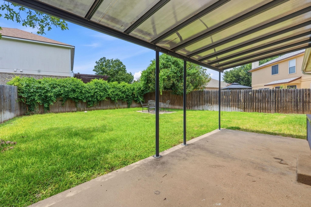 5003 Cleves St - Photo 18
