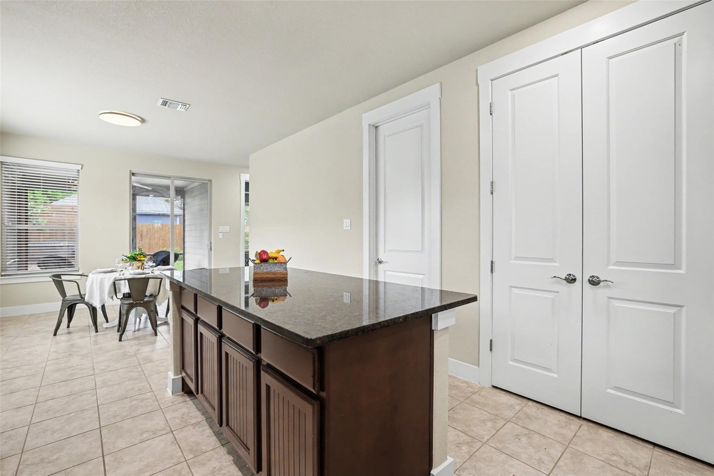 3319 Dalton St - Photo 11