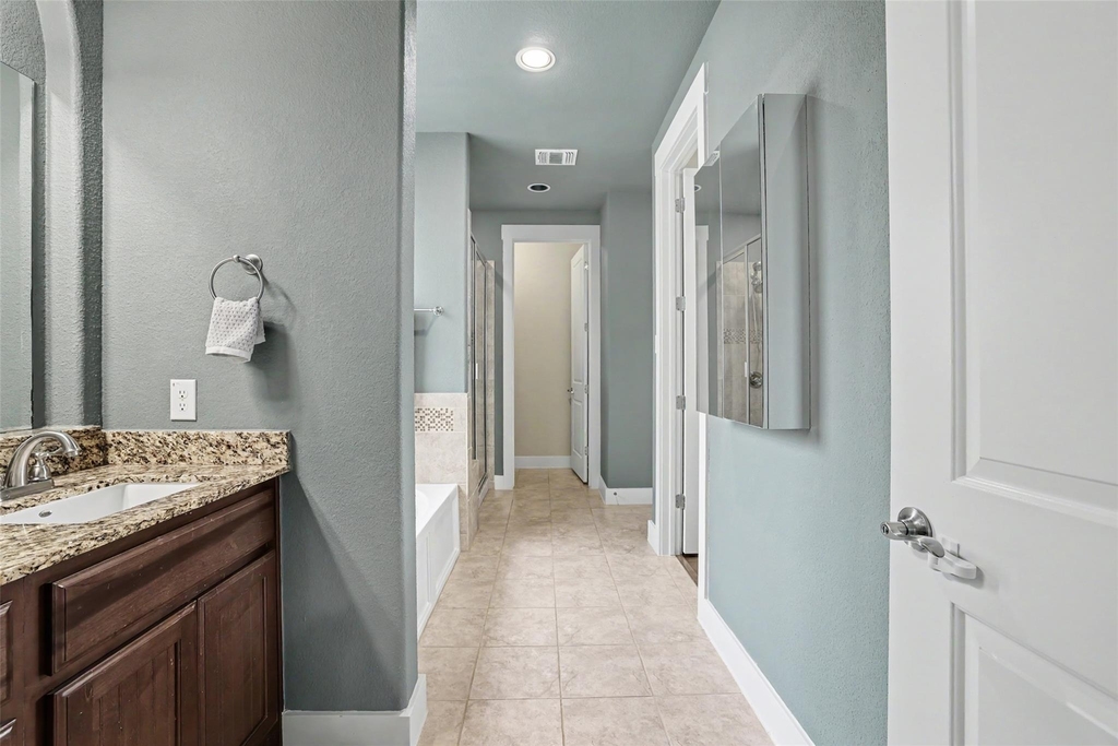 3319 Dalton St - Photo 18