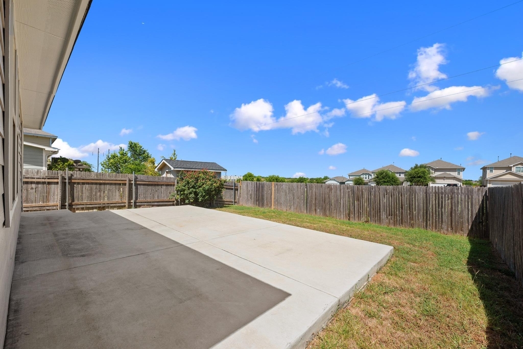 374 Triumph Rd - Photo 28