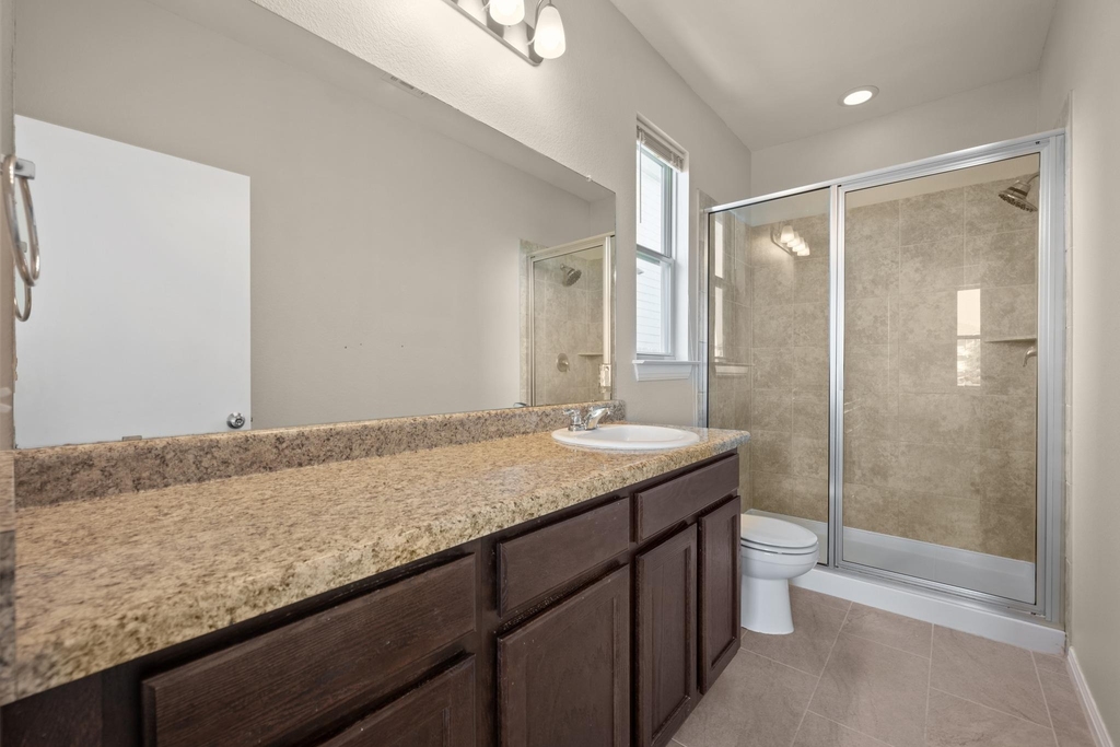 374 Triumph Rd - Photo 14