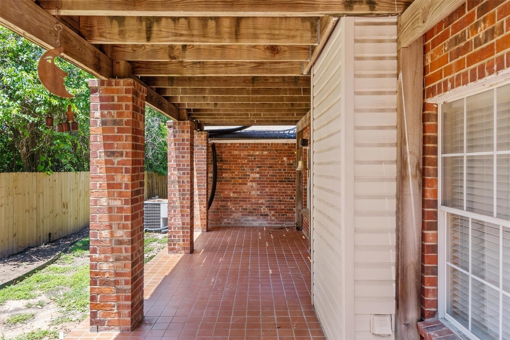 201 Covala Dr - Photo 36