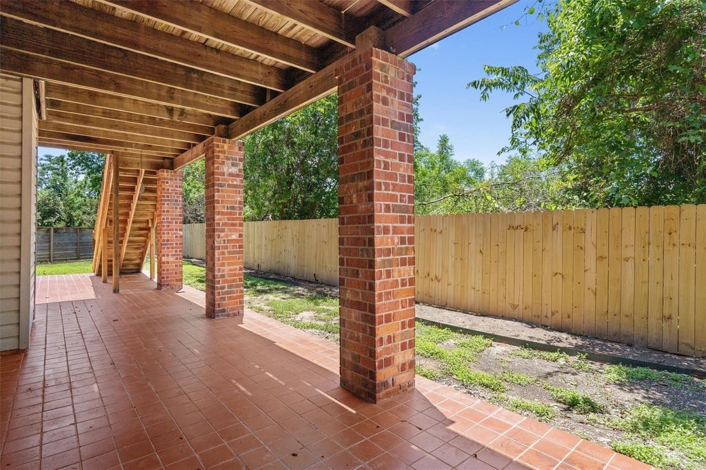 201 Covala Dr - Photo 35