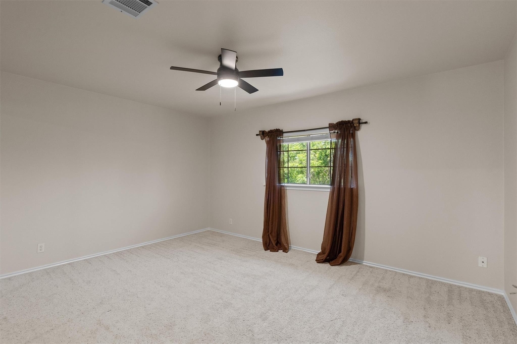 201 Covala Dr - Photo 27