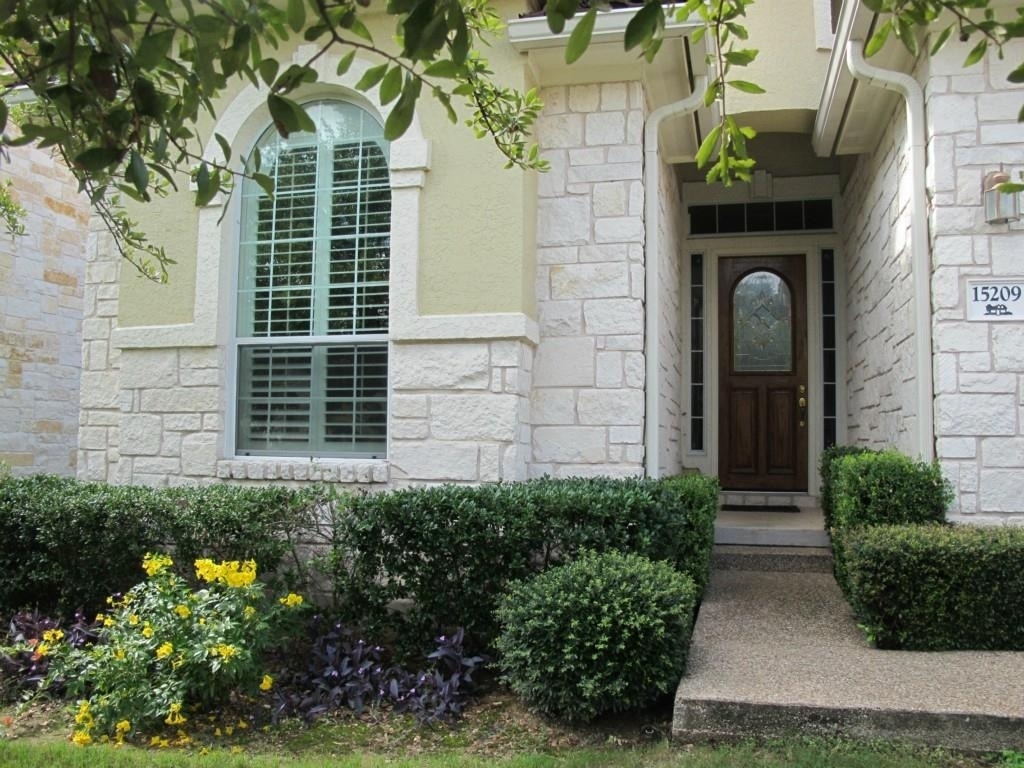 15209 Interlachen Dr - Photo 0