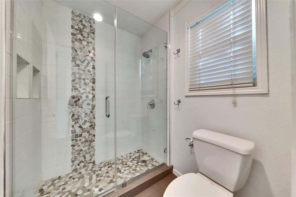 3411 Monument Dr - Photo 13