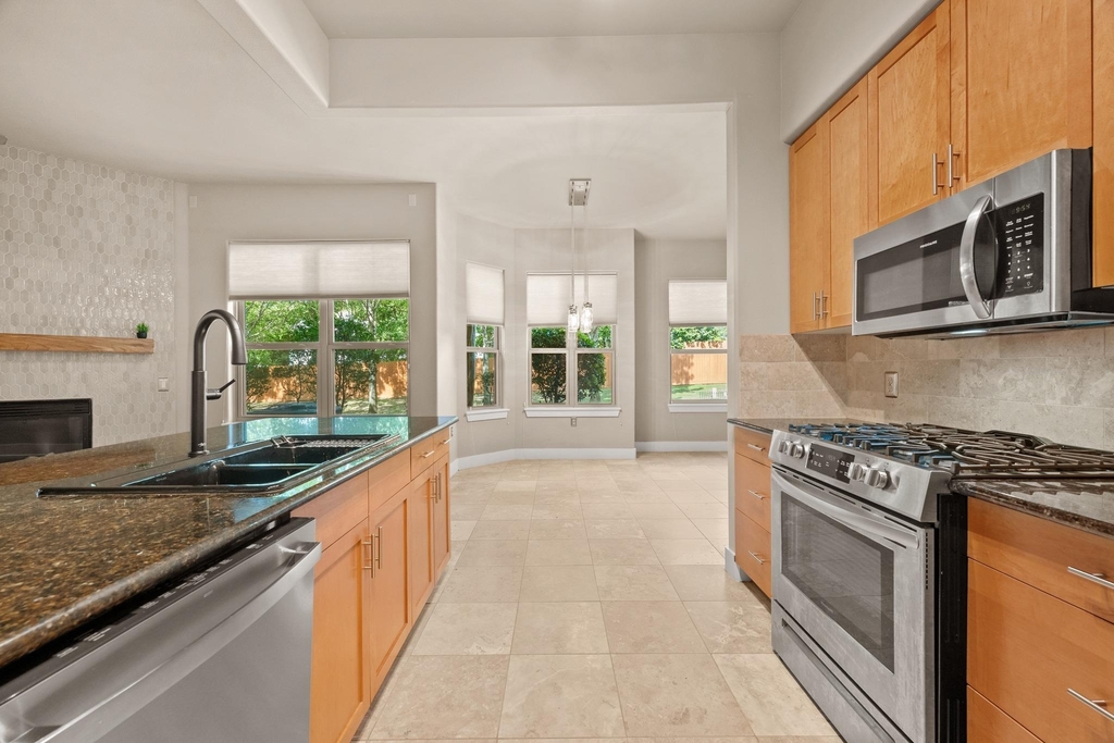 2216 Thornton Rd - Photo 8