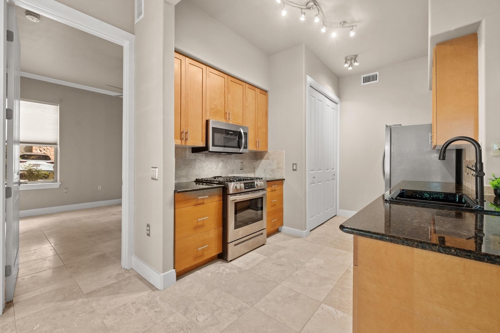 2216 Thornton Rd - Photo 6